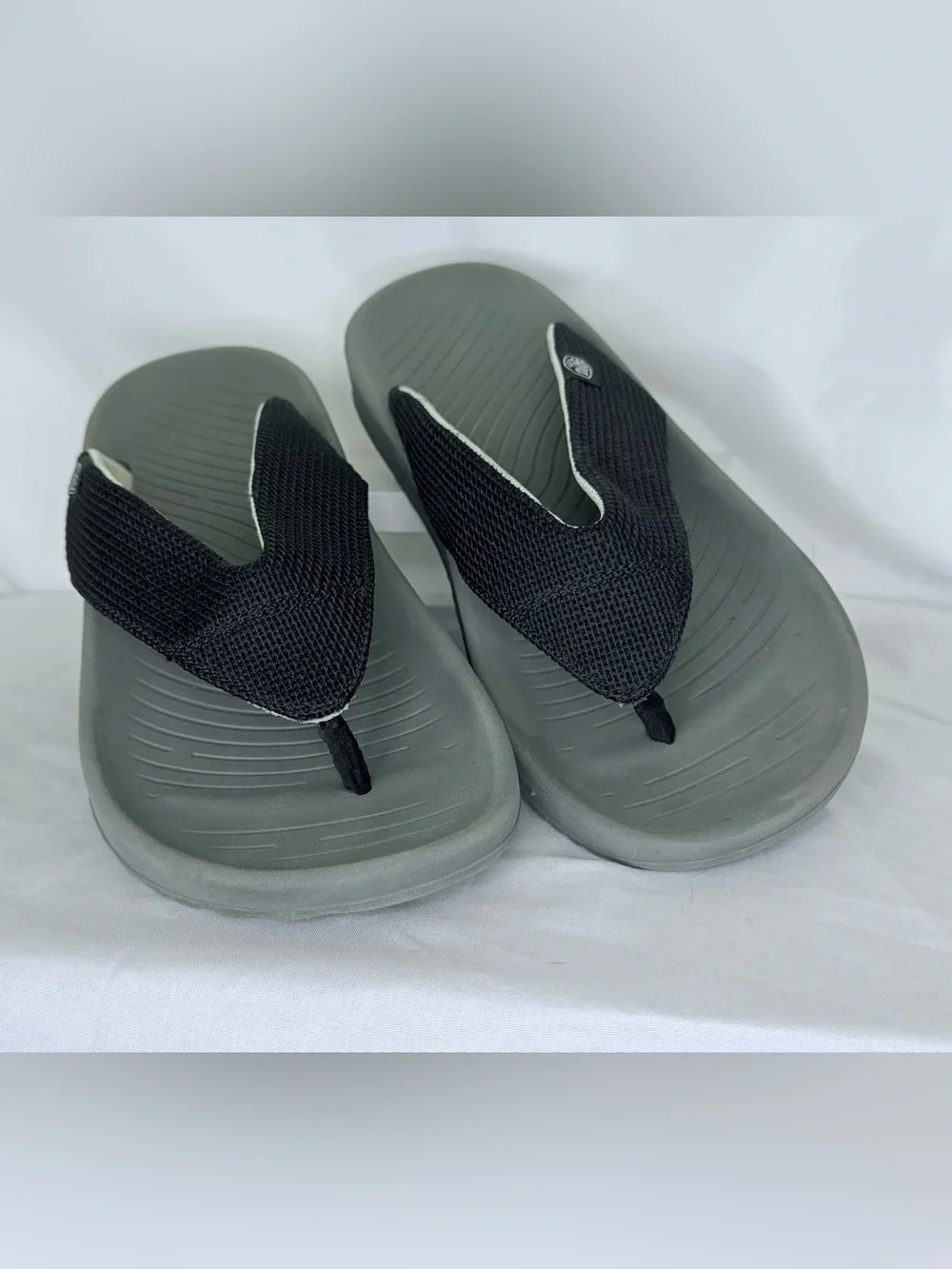 Hey Dude Men's Black Mesh & Gray Flip Flop Swim Slides